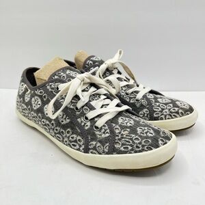 Taos Women’s Size 8 Starlite Eyelet Grey Classic Tie Up Sneakers Comfortable